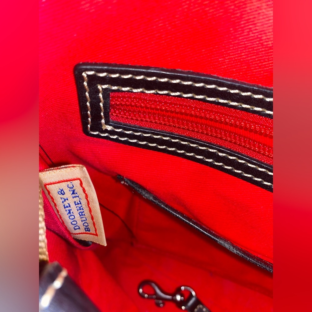 Dooney & Bourke Pebbled Grain Black Leather - Picture 5 of 6